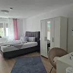 Ella - Direkt Am Bodensee Appartement *