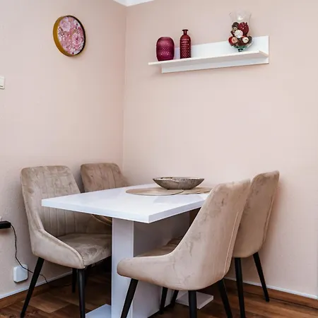 Ella - Direkt Am Bodensee Friedrichshafen