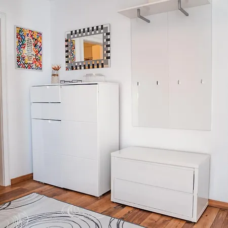 شقة Ella - Direkt Am Bodensee فريدريشسهافن