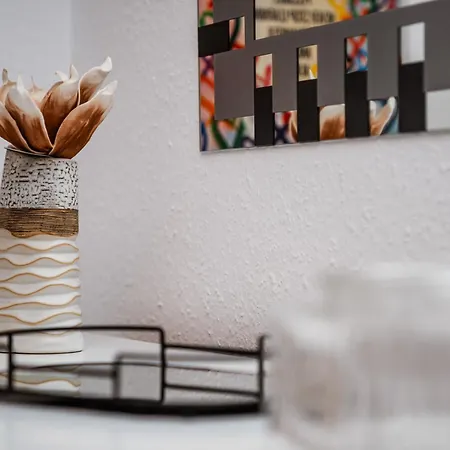 Ella - Direkt Am Bodensee Friedrichshafen