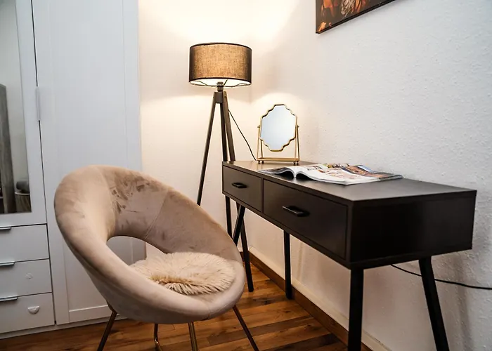 Ella - Direkt Am Bodensee Apartamento *